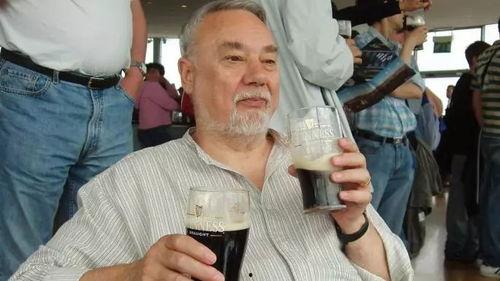 龅牙大爷吃瓜,龅牙大爷的瓜田奇遇记